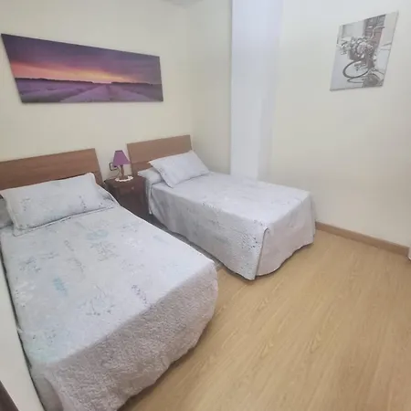 Rua Madrid, 4ºa Apartment